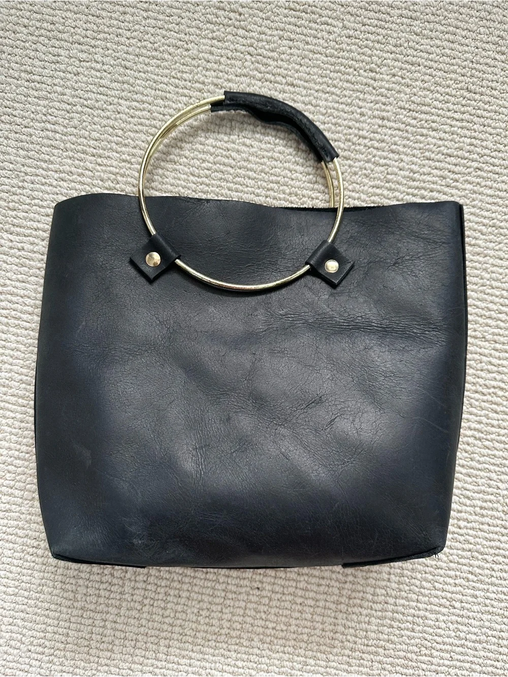 NWOT Tribe Alive Leather Handbag with Brass handles - Picture 3 of 6